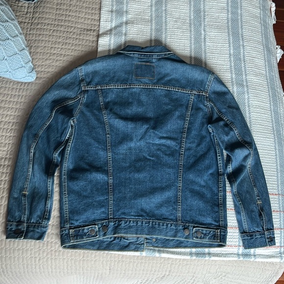 Men’s Levi’s Denim Jacket - Picture 5 of 6